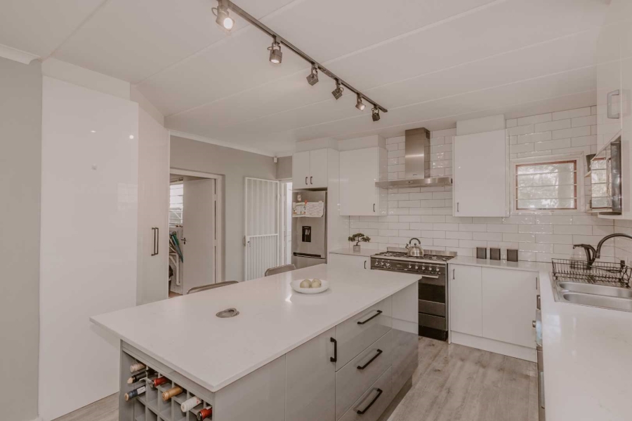 3 Bedroom Property for Sale in De Tijger Western Cape